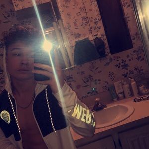 Meet your Posher, Grant